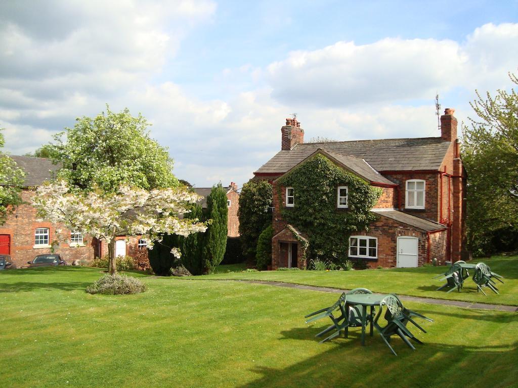 Ash Farm Country House Little Bollington Экстерьер фото