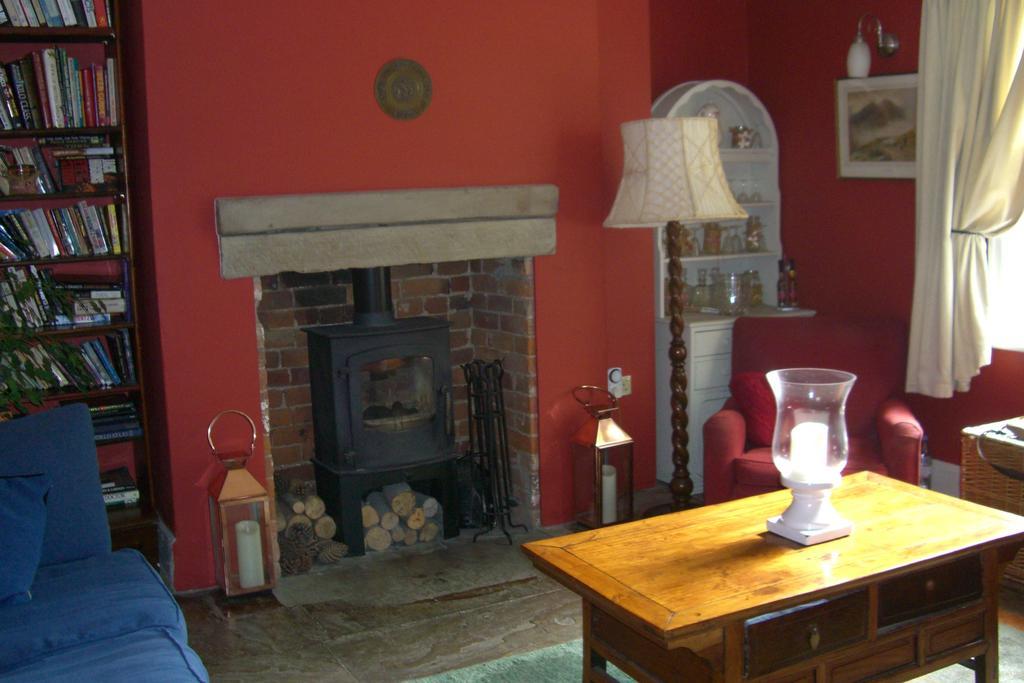 Ash Farm Country House Little Bollington Экстерьер фото